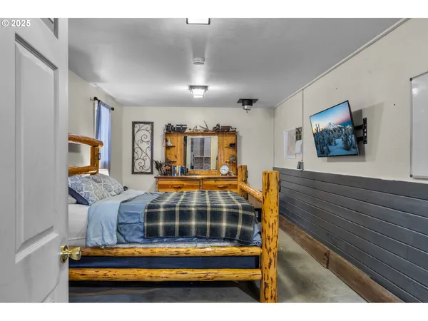 $520,000 | 60625 Three Point Road, Canyon City, OR 97820