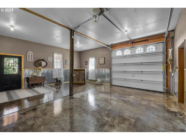 $540,000 | 60625 Three Point Road, Canyon City, OR 97820