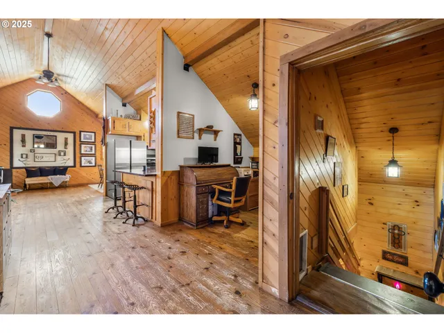 $540,000 | 60625 Three Point Road, Canyon City, OR 97820