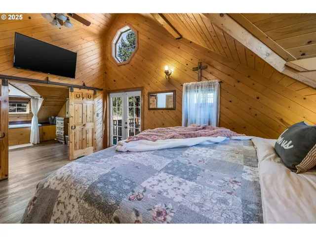 $540,000 | 60625 Three Point Road, Canyon City, OR 97820