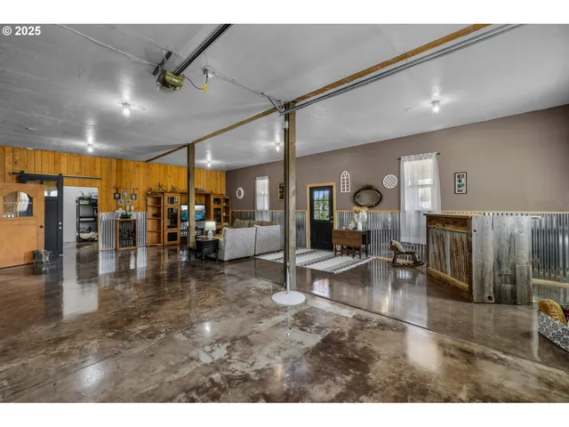 $540,000 | 60625 Three Point Road, Canyon City, OR 97820