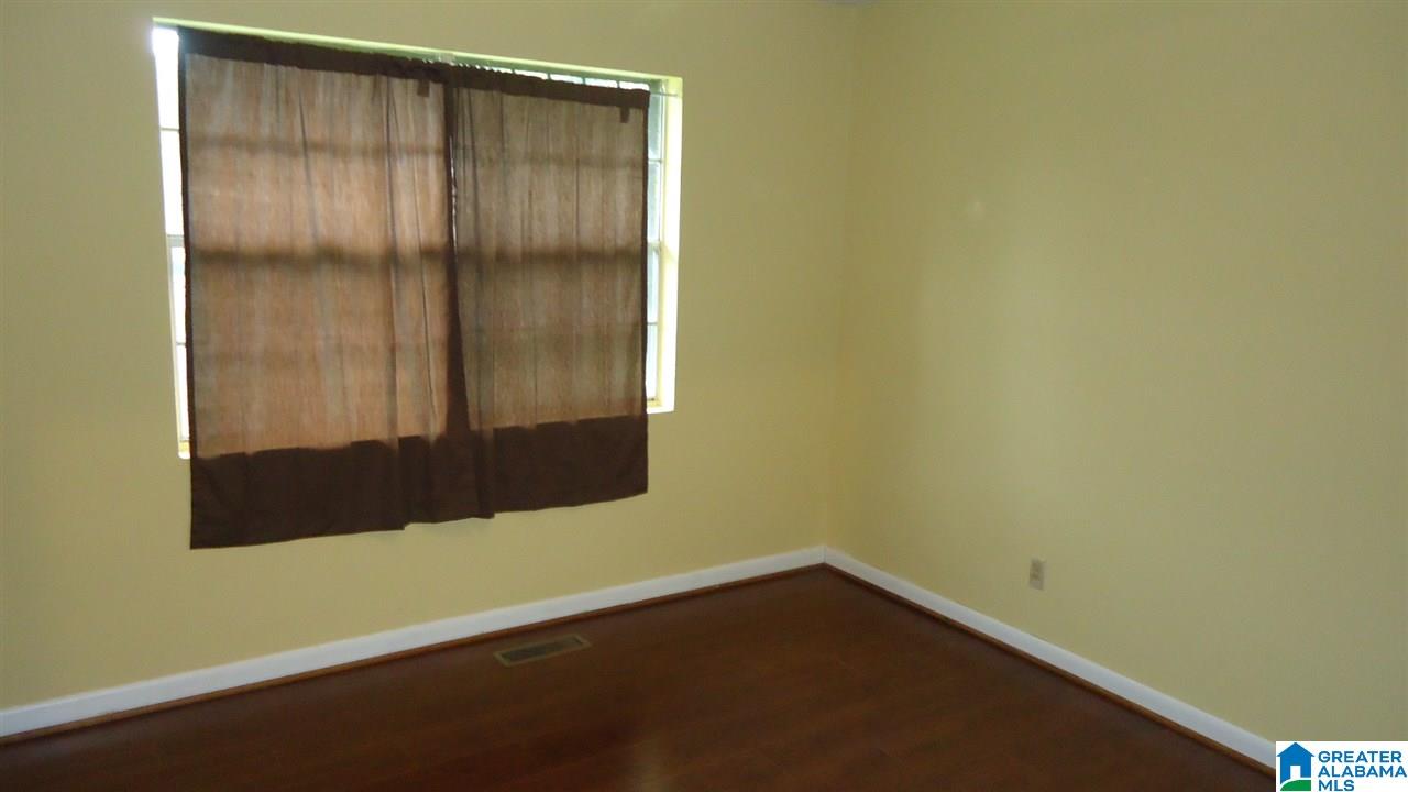 2211 Simpson Street Anniston, AL 36201 - Photo 14 of 27
