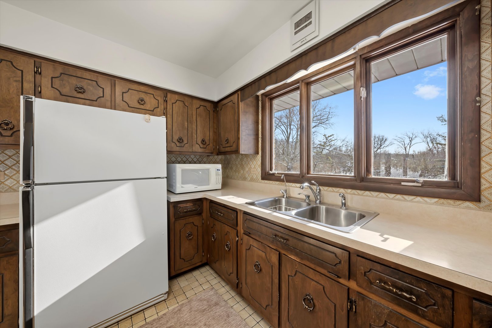 2033 East Hickory Street Crete, IL 60417 - Photo 11 of 27