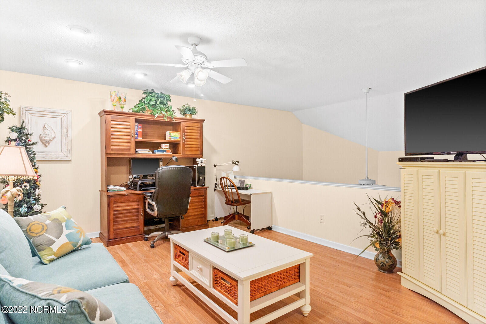 833 Sloop Pointe Lane Kure Beach, NC 28449 - Photo 19 of 40 33_833SloopPoint33_mls