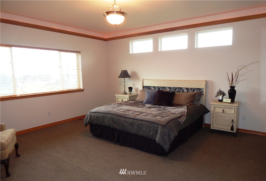 220 Rilla Lane Sequim, WA 98382 - Photo 10 of 23