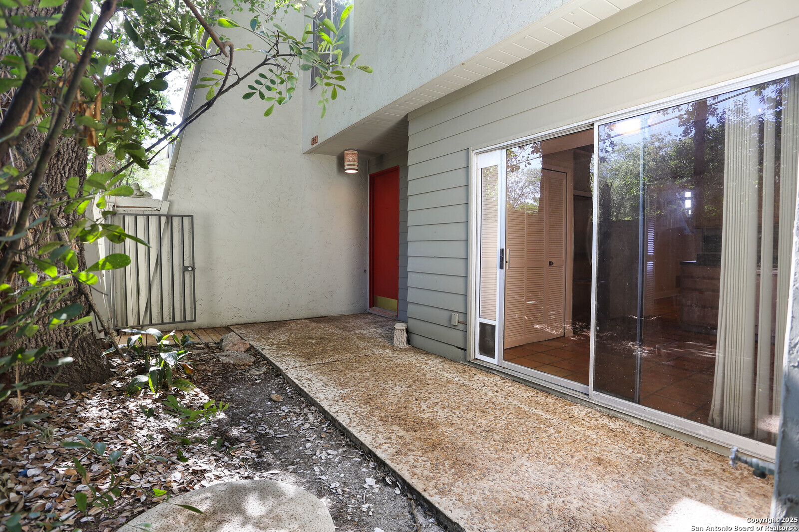 3102 Eisenhauer Road, Unit B16 San Antonio, TX 78209 - Photo 3 of 31 a view of backyard with green space