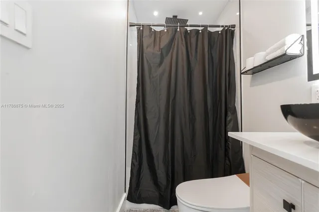 $1,539,900 | 2360 Southwest 12th Street, Miami, FL 33135