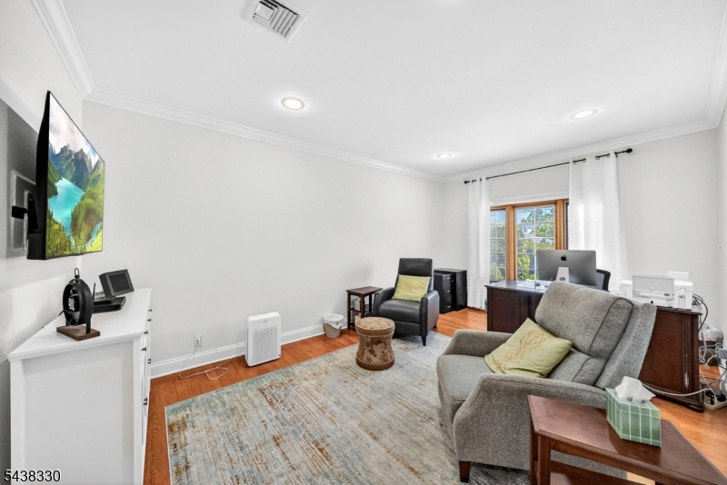 276 Northview Terrace Springfield, NJ 07081 - Photo 29 of 42
