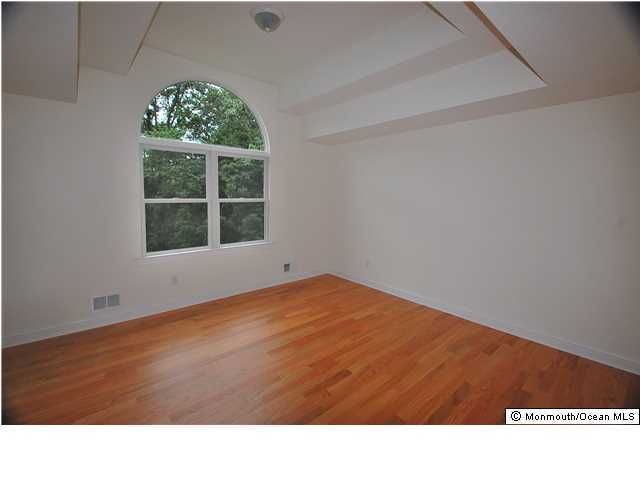168 Raritan Street Keyport, NJ 07735 - Photo 3 of 10 Additional Photo