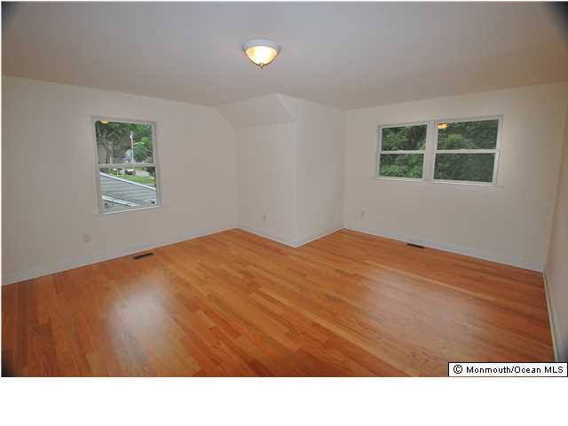 168 Raritan Street Keyport, NJ 07735 - Photo 4 of 10 Additional Photo