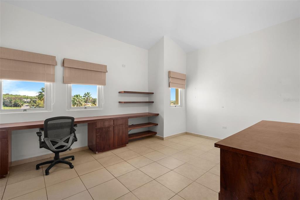 * Academy Drive Drive, Unit 25 Humacao, PR 00791 - Photo 19 of 37 a view of workspace with windows