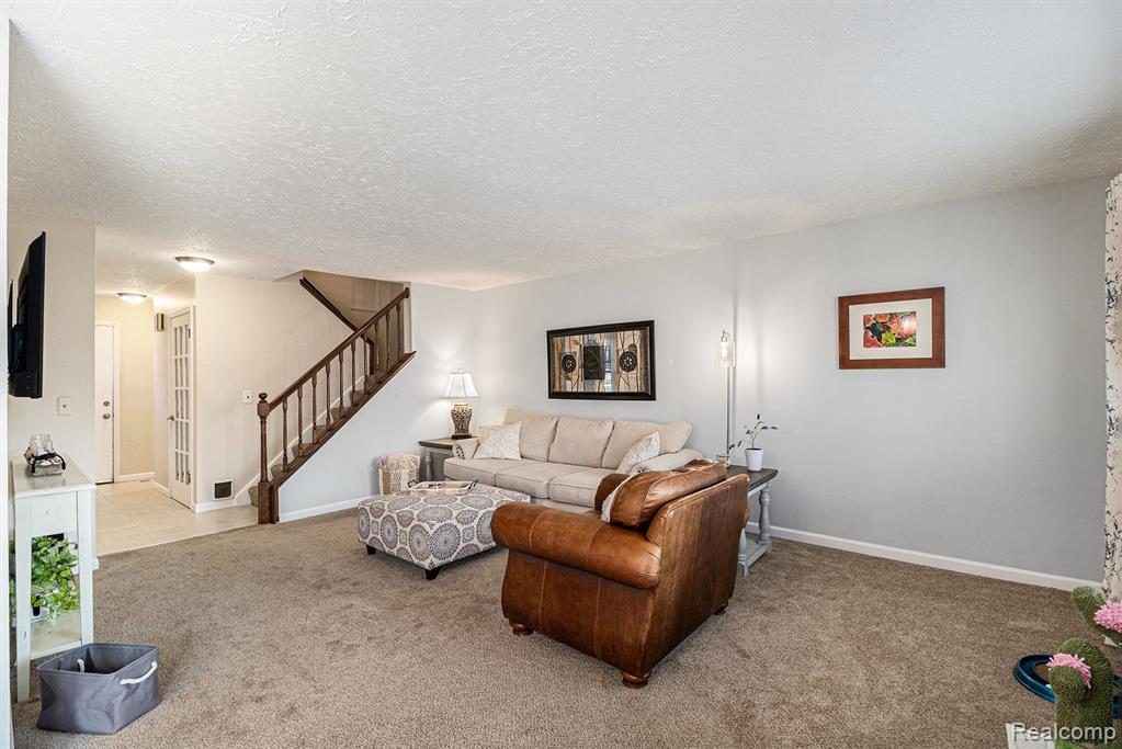 156 Stratford Lane Rochester Hills, MI 48309 - Photo 14 of 29