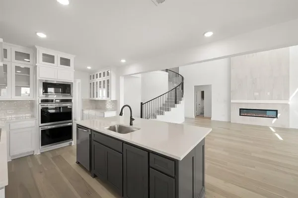 $736,580 | 1814 Hidden Creek Crossing, Midlothian, TX 76065