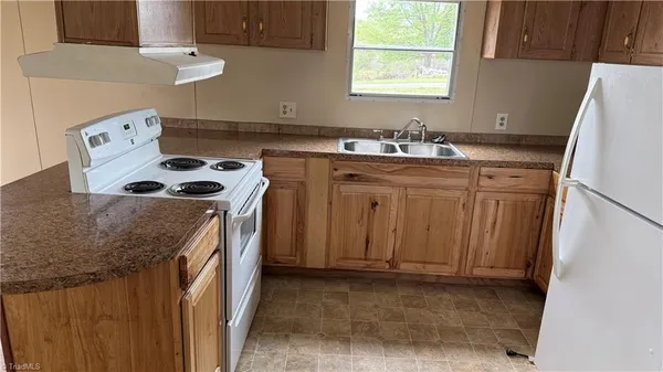 $85,000 | 303 State Road 883, Cana, VA 24317