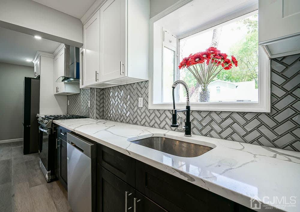 37 Sunrise Road Old Bridge, NJ 08857 - Photo 11 of 47 Gallery Image 11