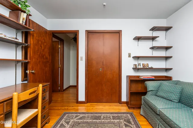 $649,999 | 273 Mannix Road, East Greenbush, NY 12061