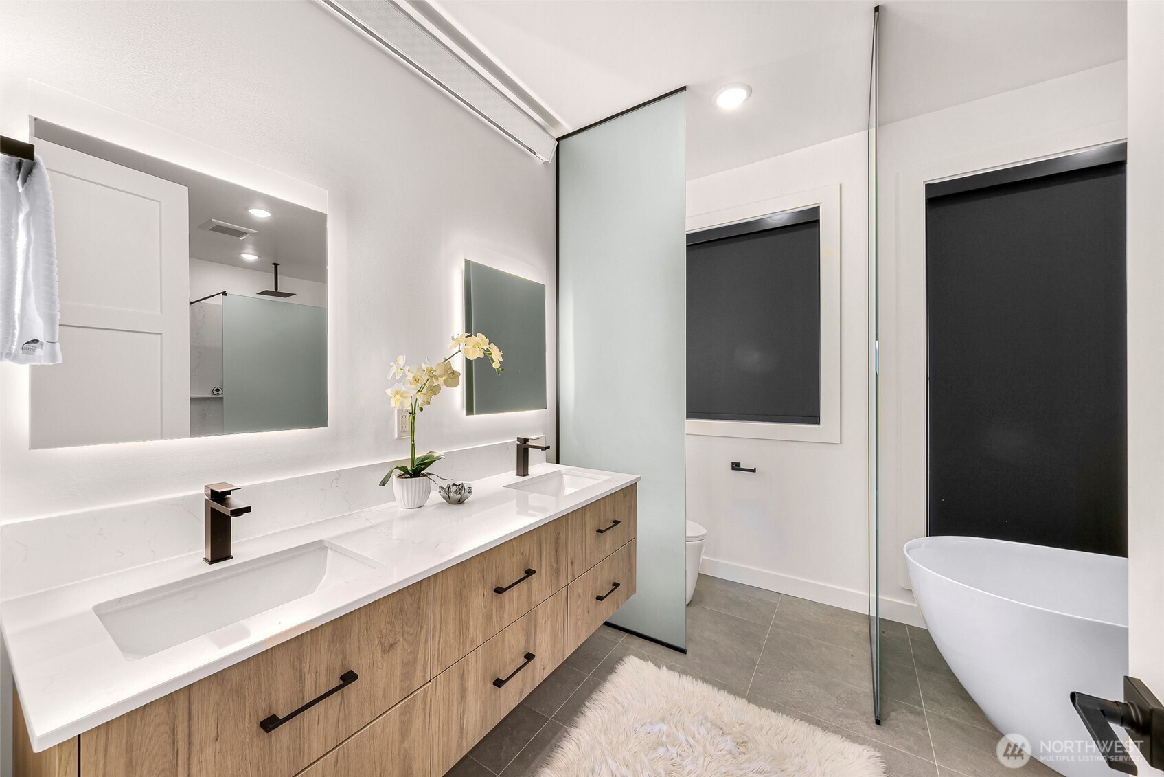 231 Skipping Stone Loop Lynden, WA 98264 - Photo 19 of 33