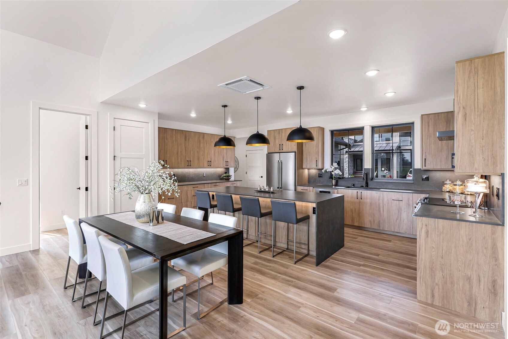 231 Skipping Stone Loop Lynden, WA 98264 - Photo 9 of 33