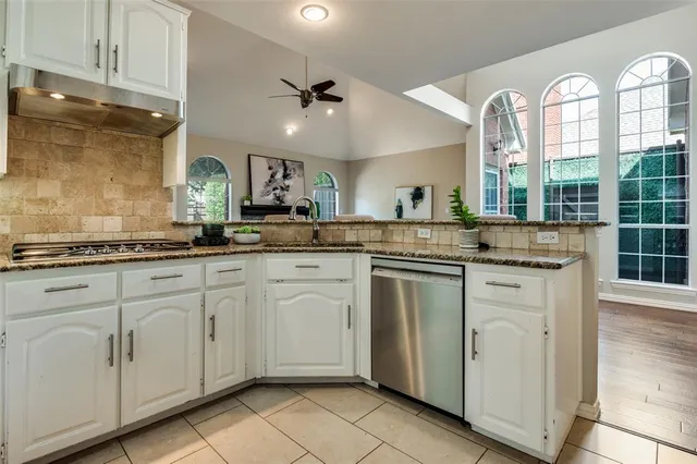 $625,000 | 3840 Azure Lane, Addison, TX 75001