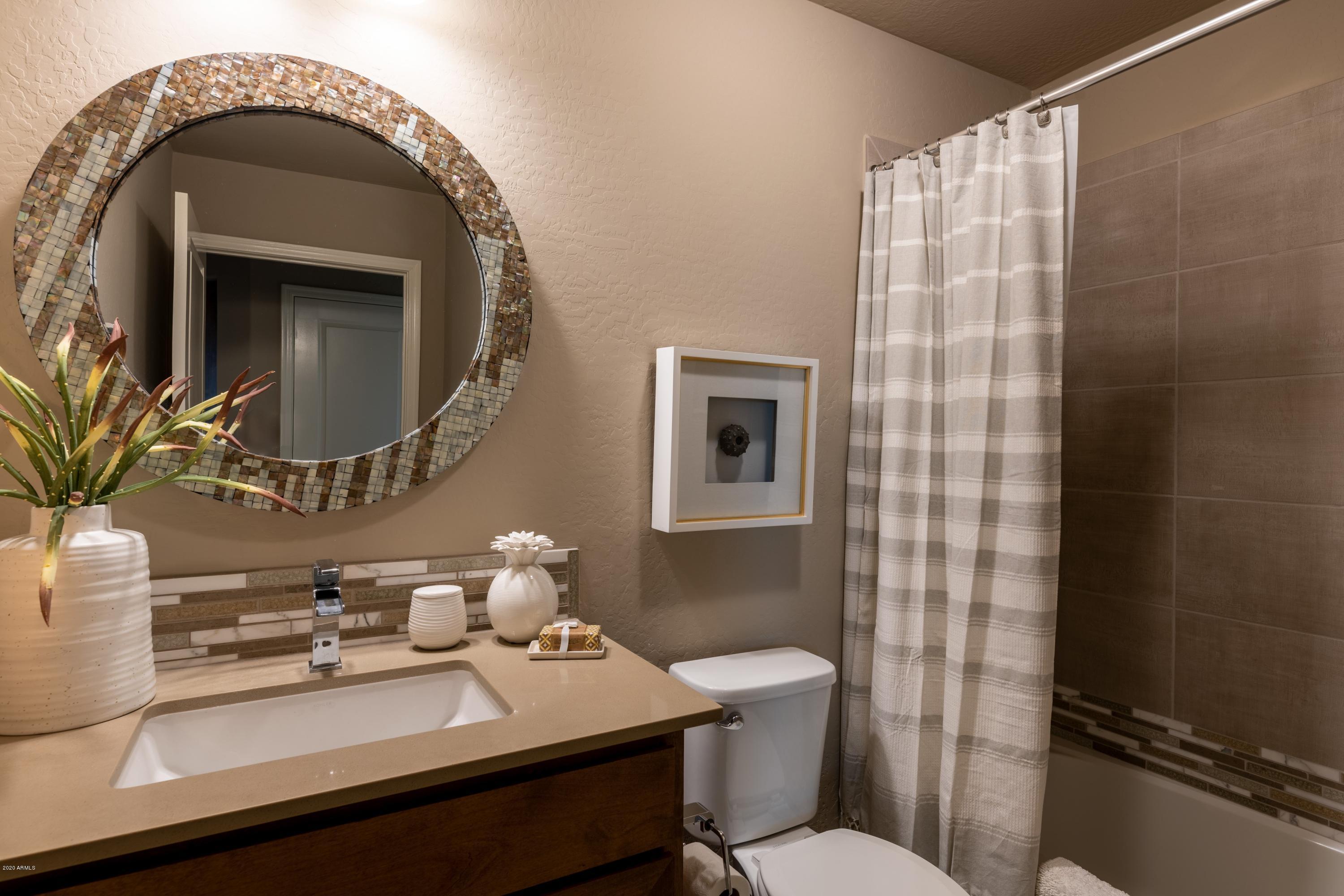 17850 North 68th Street, Unit 1154 Phoenix, AZ 85054 - Photo 13 of 21 013_Bathroom