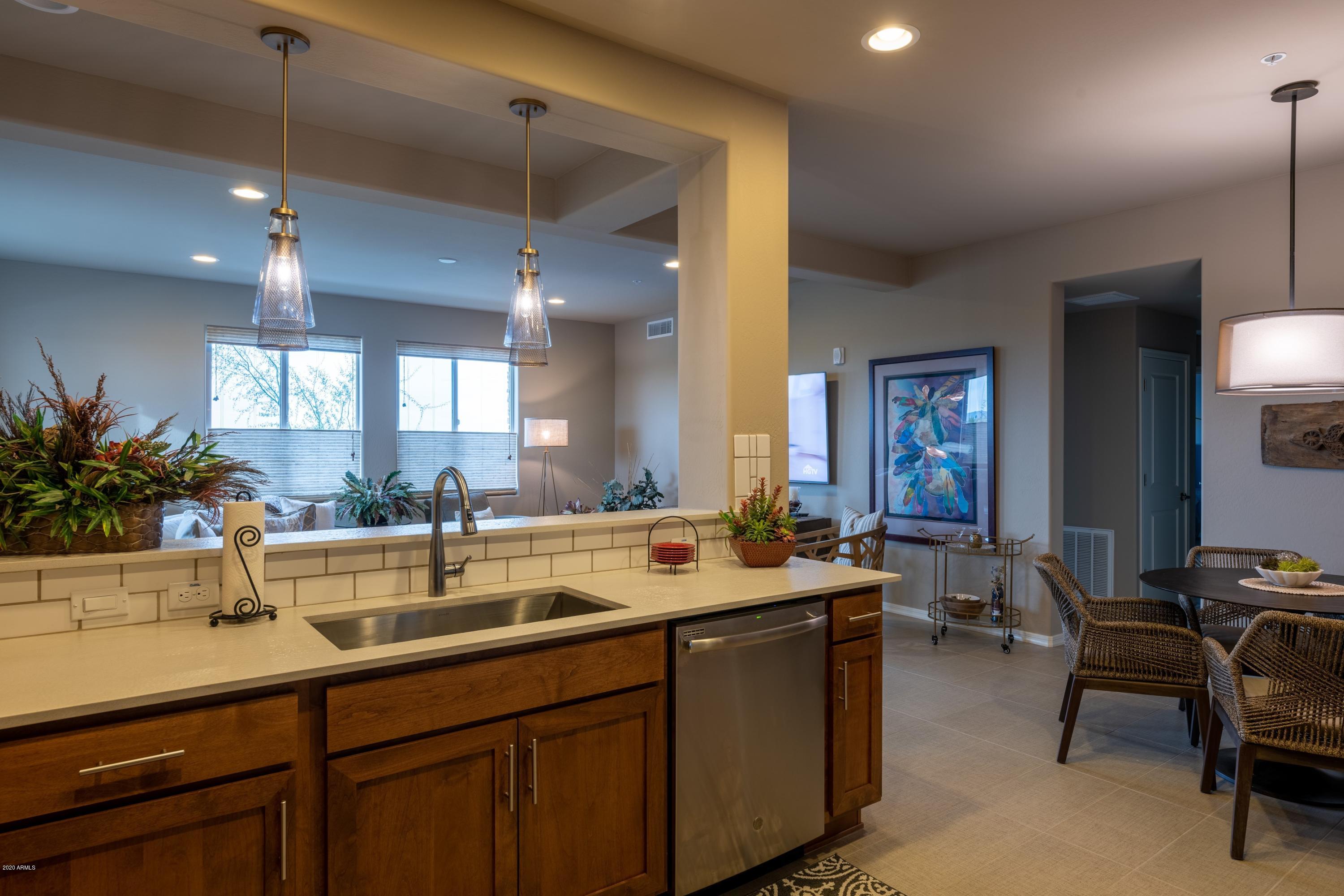 17850 North 68th Street, Unit 1154 Phoenix, AZ 85054 - Photo 7 of 21 007_Kitchen II