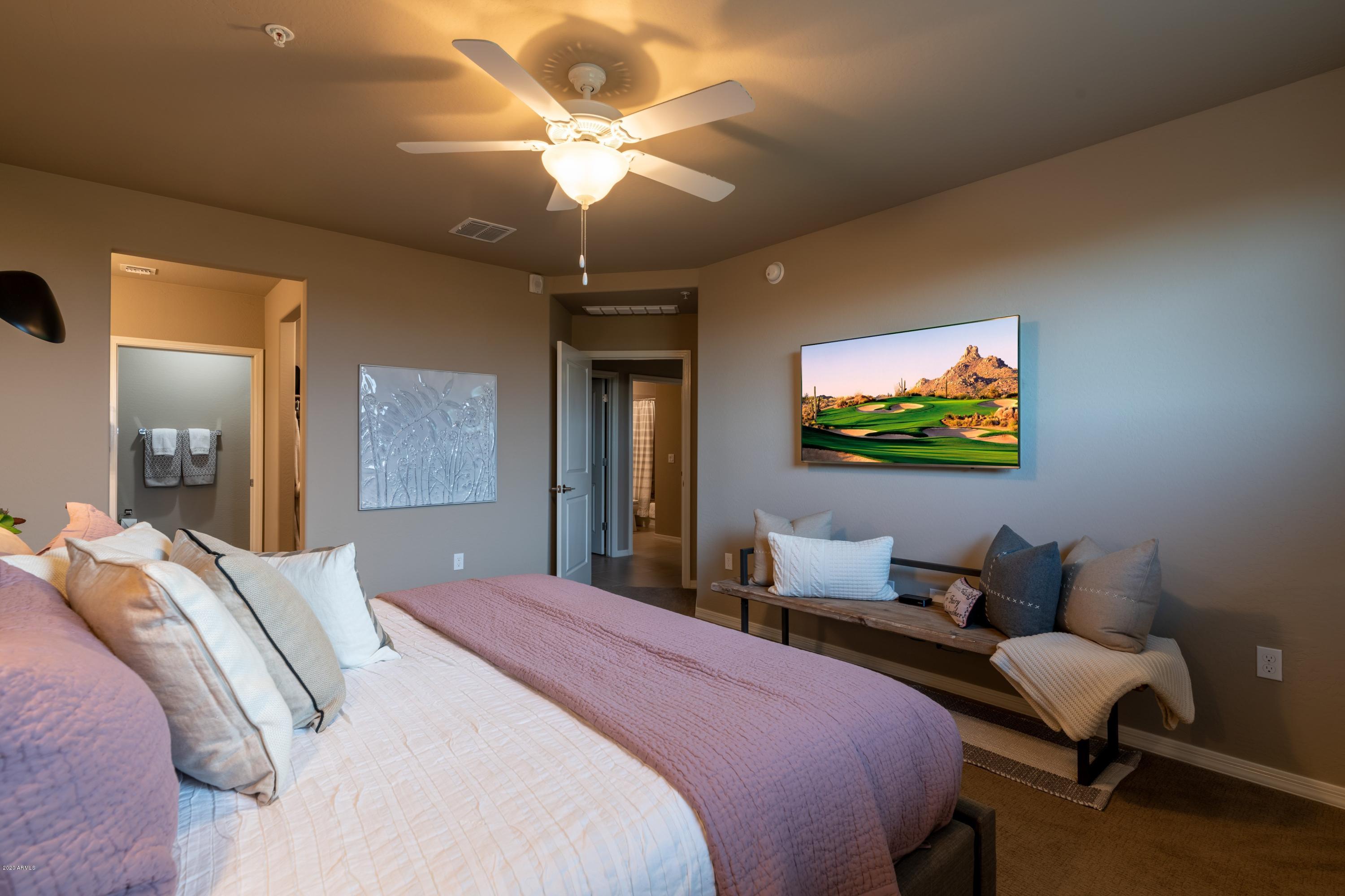 17850 North 68th Street, Unit 1154 Phoenix, AZ 85054 - Photo 9 of 21 009_Master Bedroom