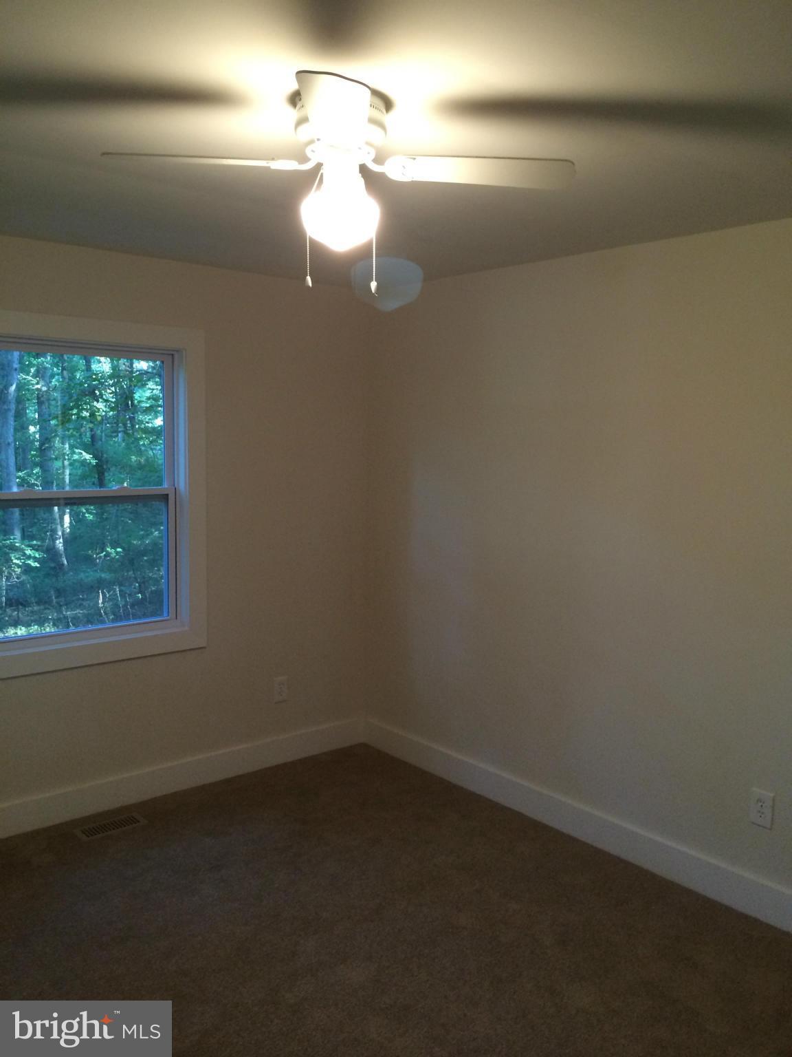 9325 Lees Ridge Road Warrenton, VA 20186 - Photo 11 of 19 Bedroom ML