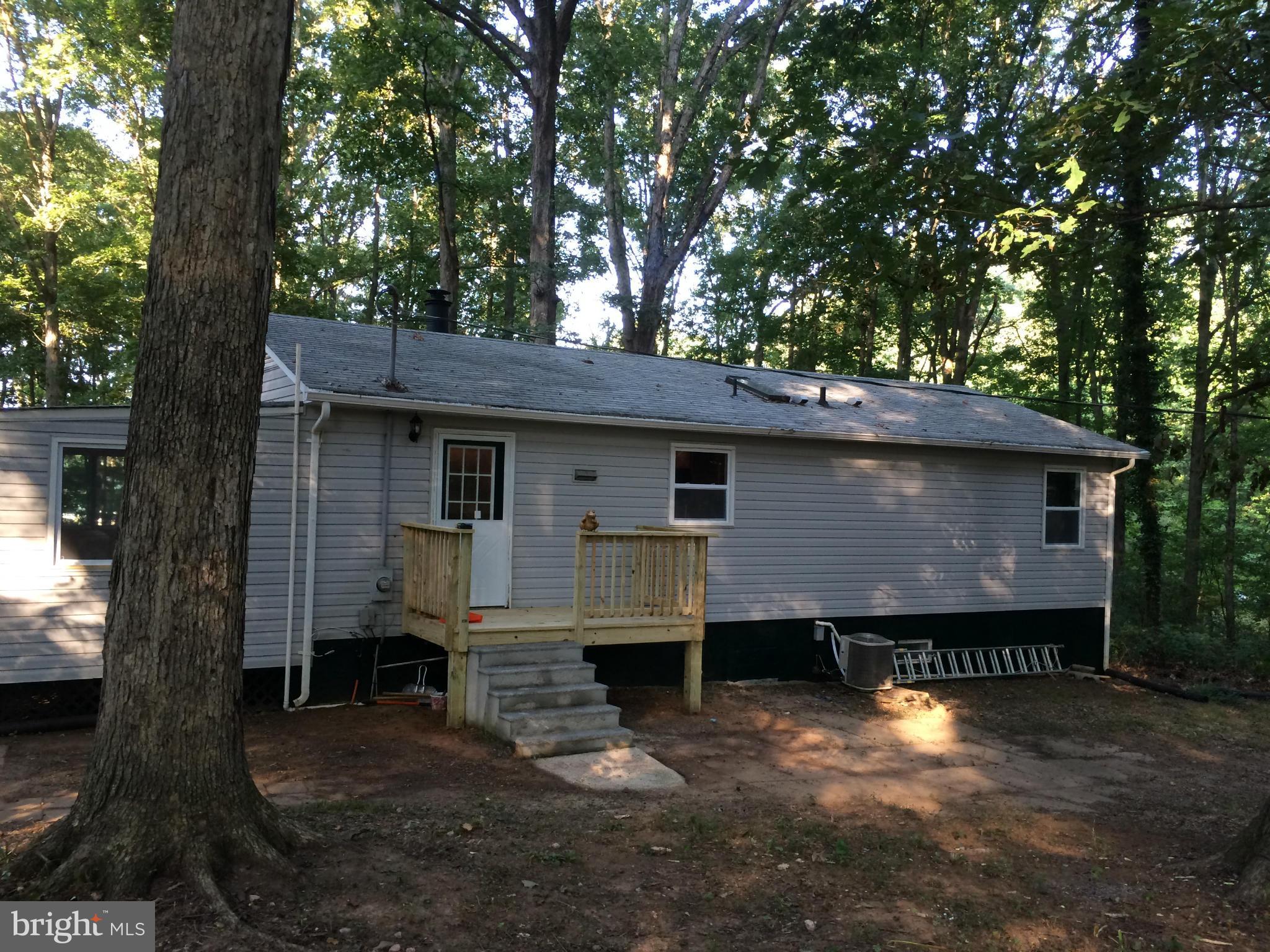 9325 Lees Ridge Road Warrenton, VA 20186 - Photo 16 of 19 Exterior (Rear)