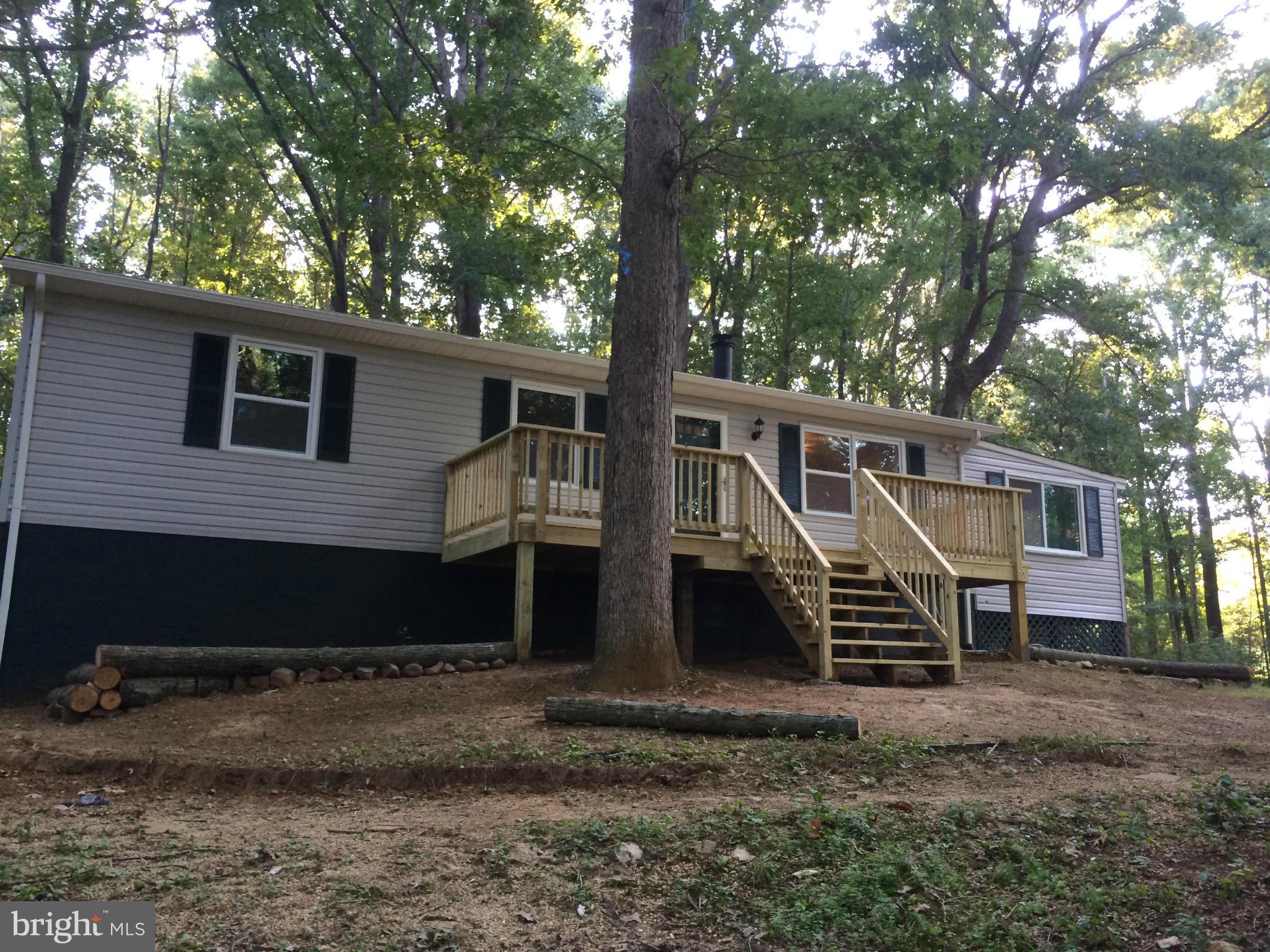 9325 Lees Ridge Road Warrenton, VA 20186 - Photo 18 of 19 Exterior (Front)