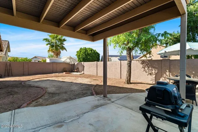 $535,999 | 110 West Rosemonte Drive, Phoenix, AZ 85027