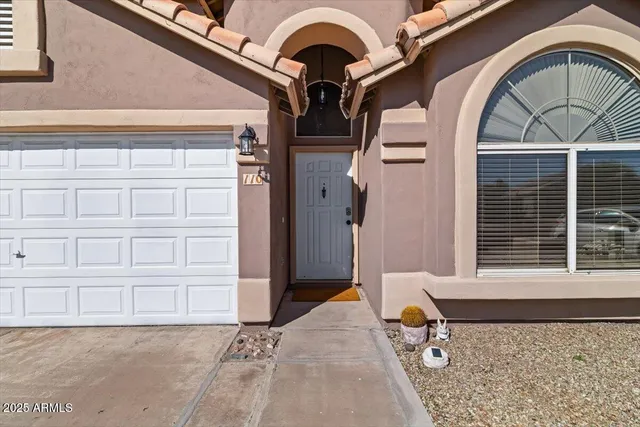 $535,999 | 110 West Rosemonte Drive, Phoenix, AZ 85027