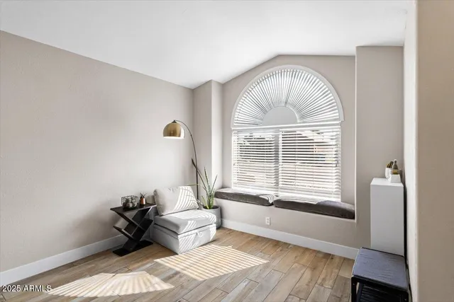 $535,999 | 110 West Rosemonte Drive, Phoenix, AZ 85027