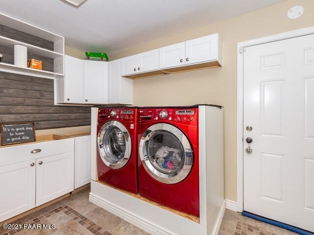 2005 Meadowridge Road Prescott, AZ 86305 - Photo 22 of 30 025_Laundry Room