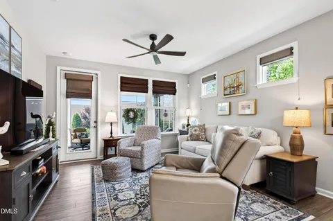 $459,900 | 8213 White Star Drive, Fuquay-Varina, NC 27526
