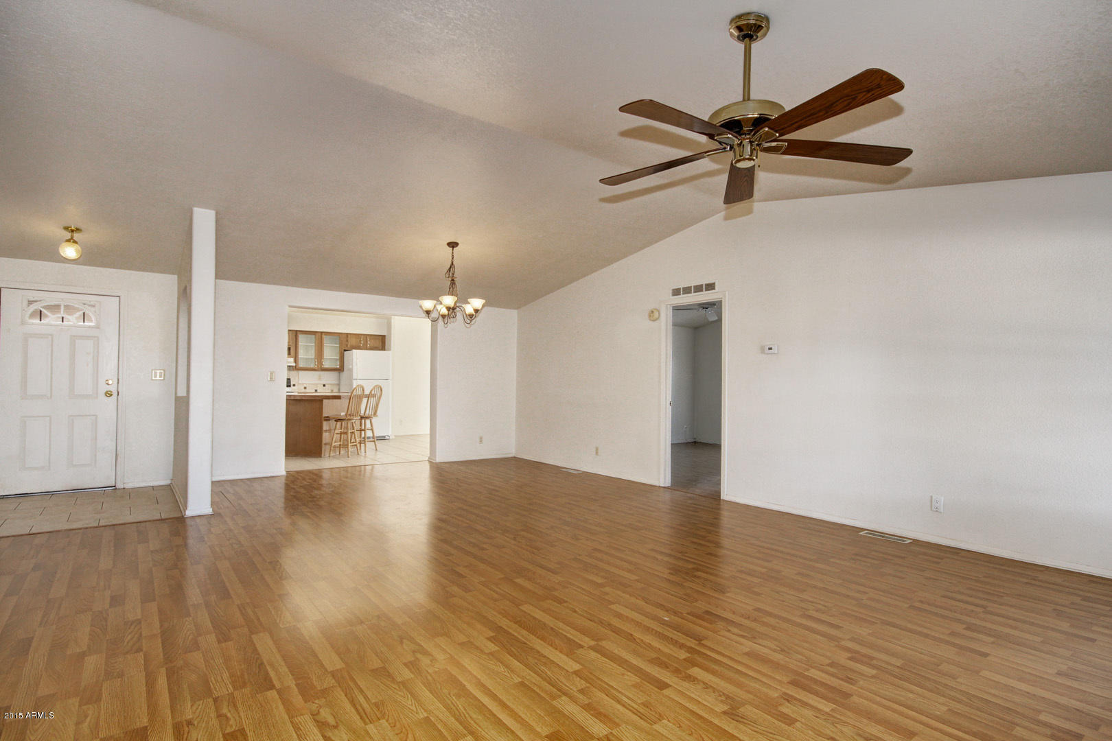 10408 West Hatfield Road Peoria, AZ 85383 - Photo 12 of 28 Formal Living & Dining