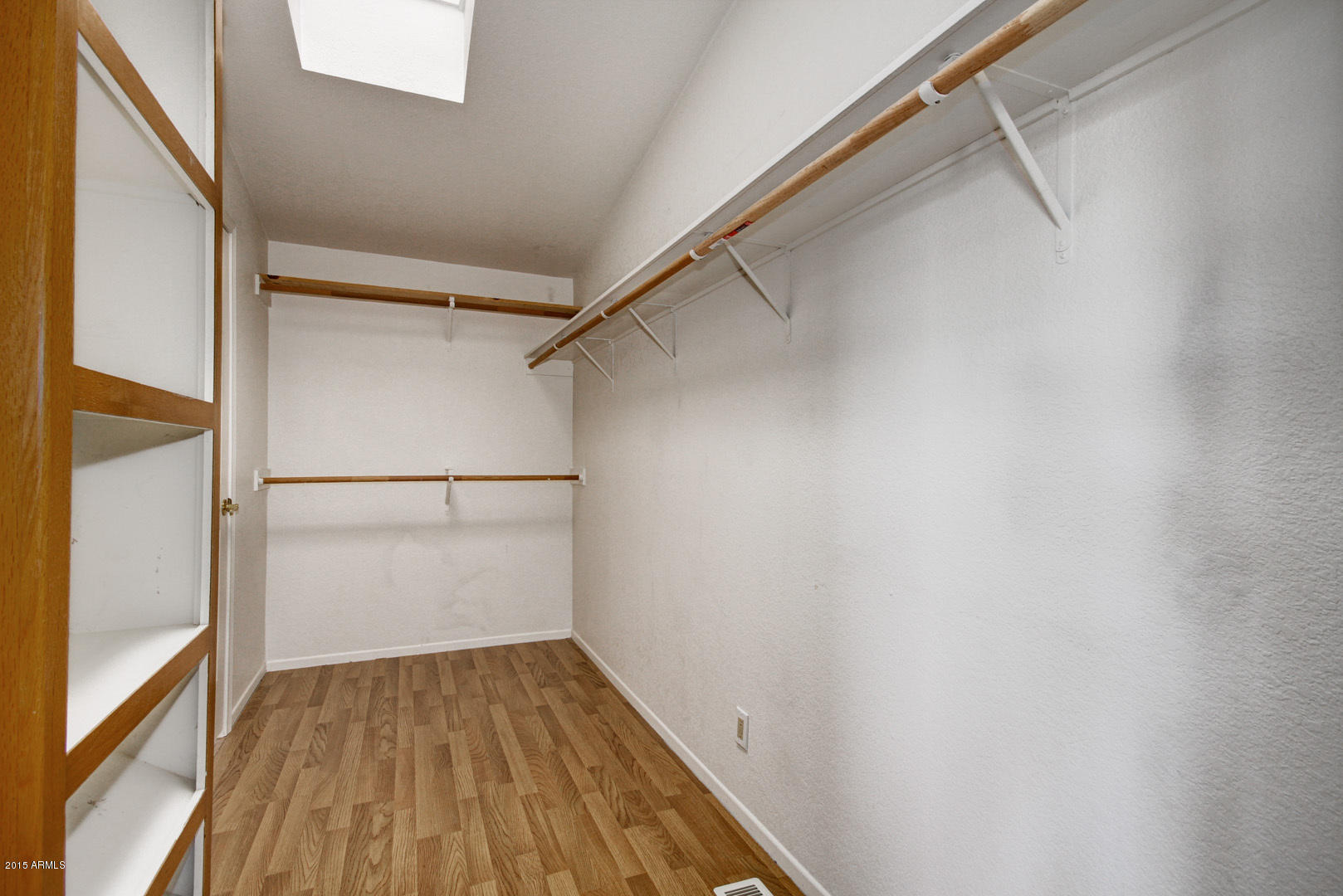 10408 West Hatfield Road Peoria, AZ 85383 - Photo 18 of 28 Master Walk-In Closet