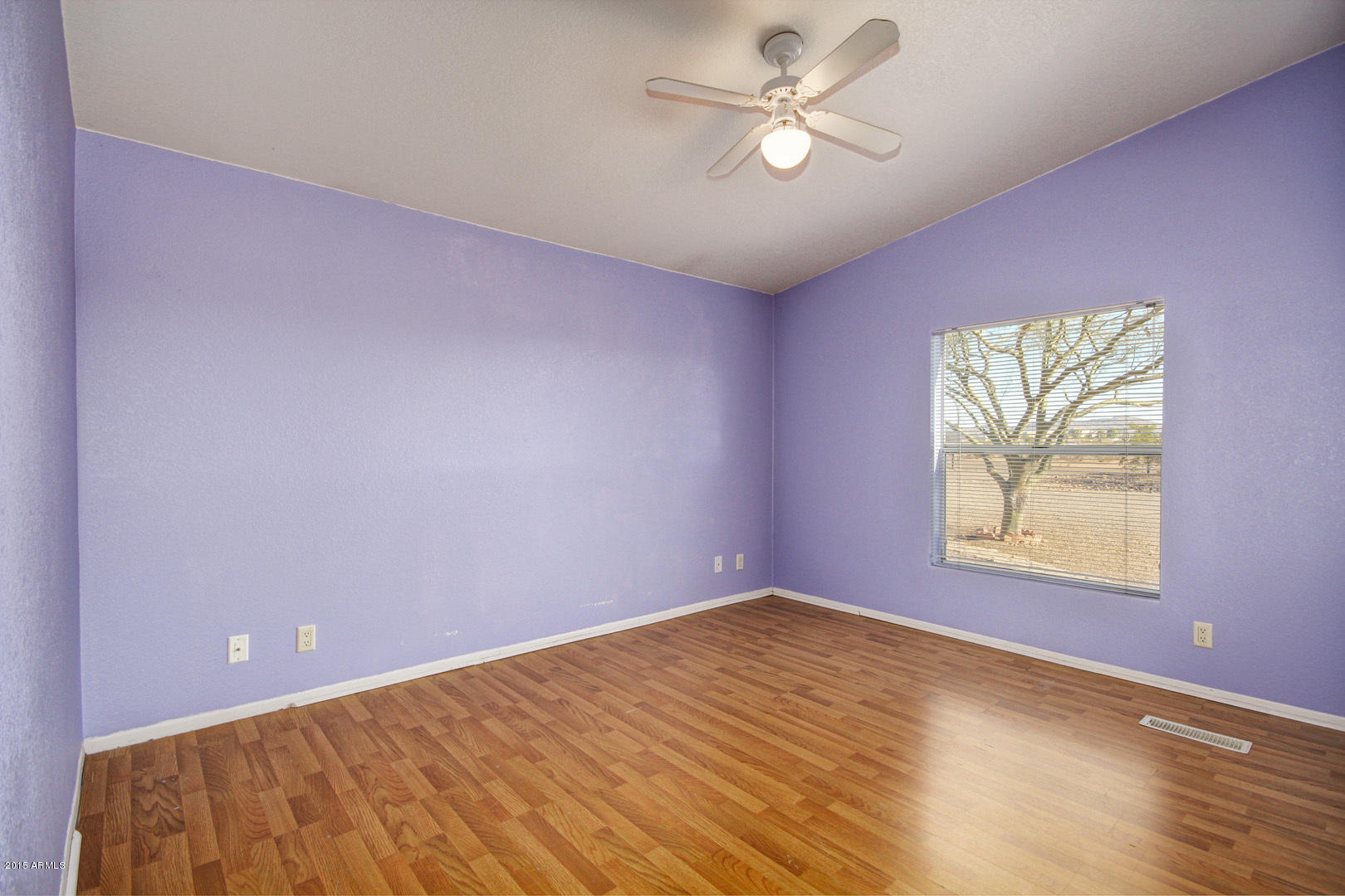 10408 West Hatfield Road Peoria, AZ 85383 - Photo 20 of 28 Second Guest Bedroom