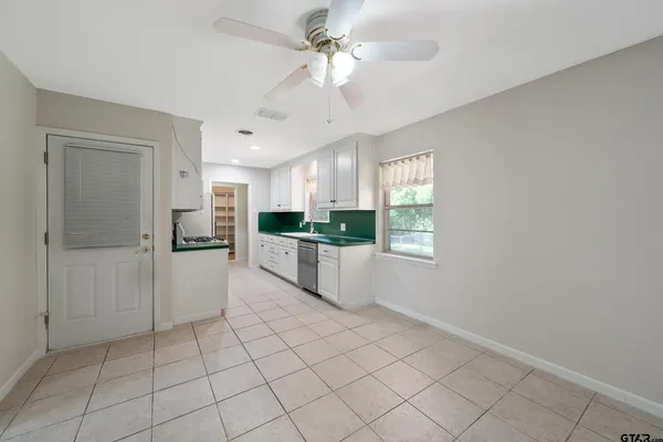 $225,000 | 2026 Neeley Street, Tyler, TX 75701