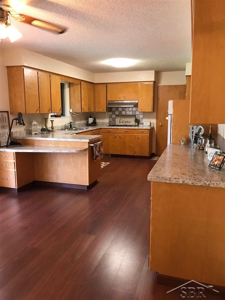 1705 North Miller Road Saginaw, MI 48609 - Photo 13 of 58 31374889-12.JPG
