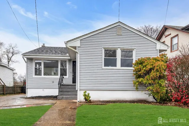 $525,000 | 116 South 8th Avenue, Highland Park, NJ 08904