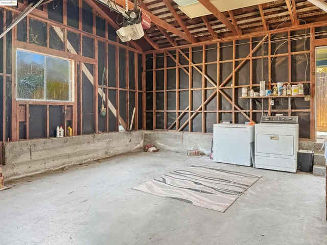 a view of a storage & utility room