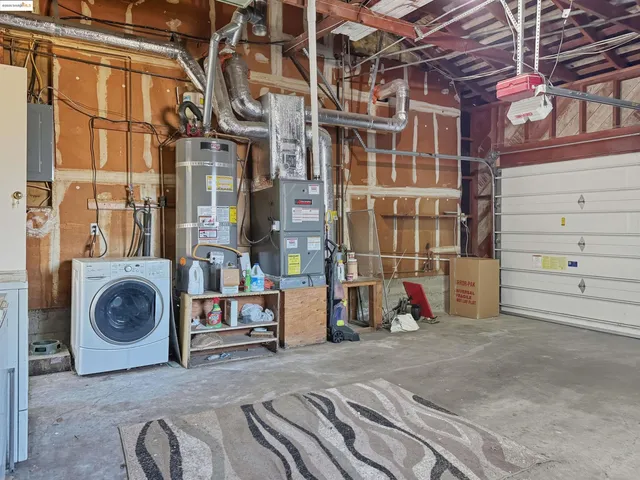 $1,050,000 | 6101 Rosalind Avenue, Richmond, CA 94805