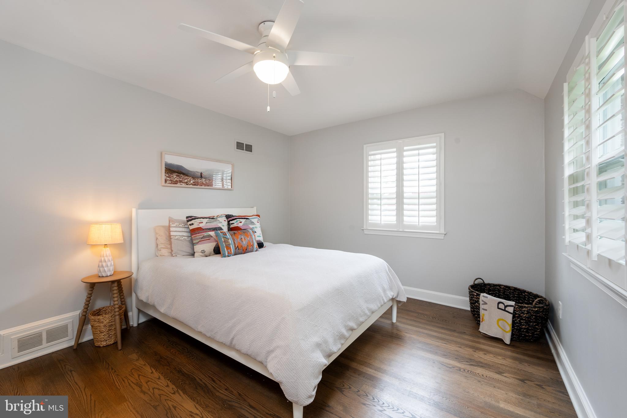 9605 Sutherland Road Silver Spring, MD 20901 - Photo 20 of 35