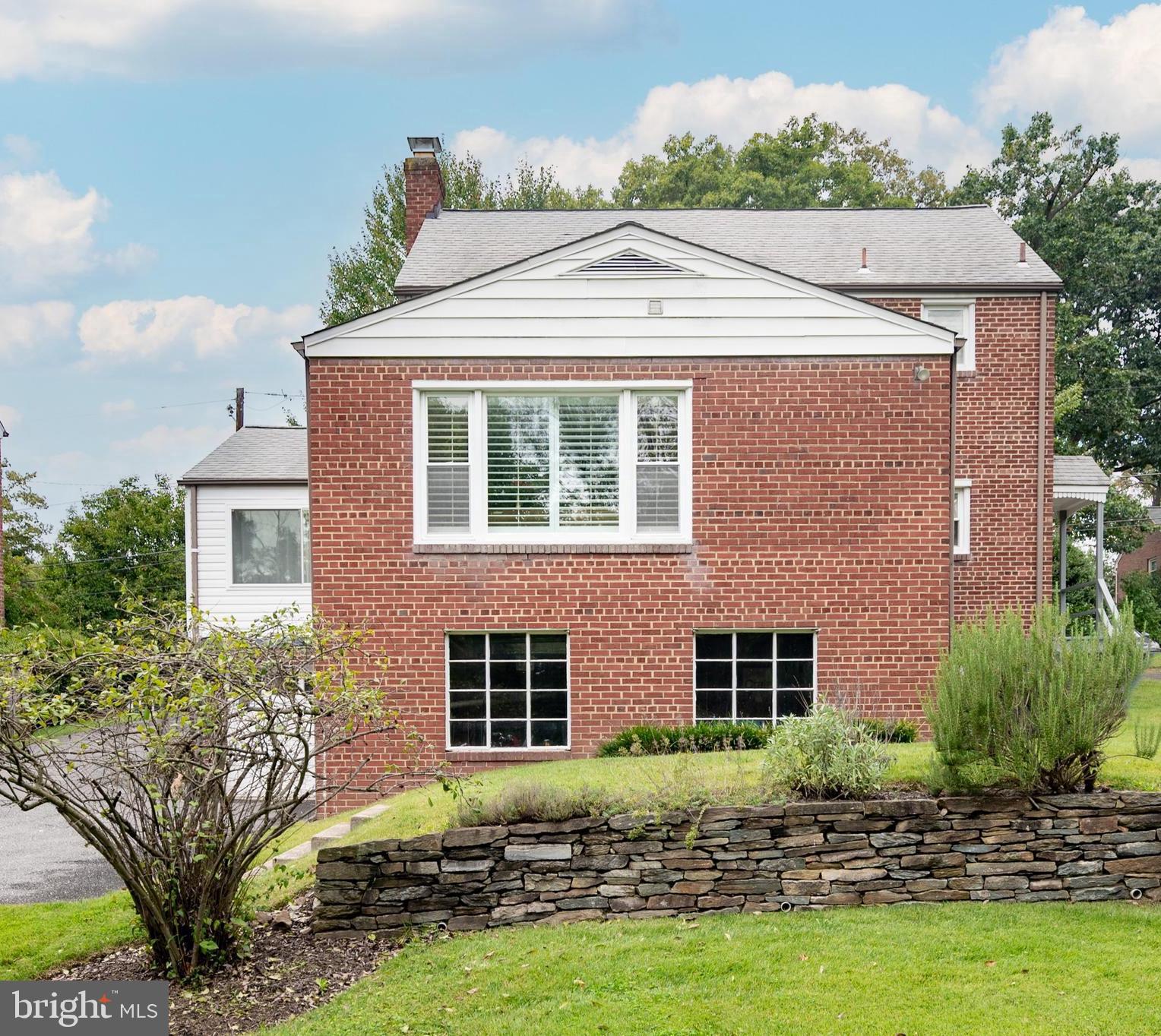 9605 Sutherland Road Silver Spring, MD 20901 - Photo 27 of 35