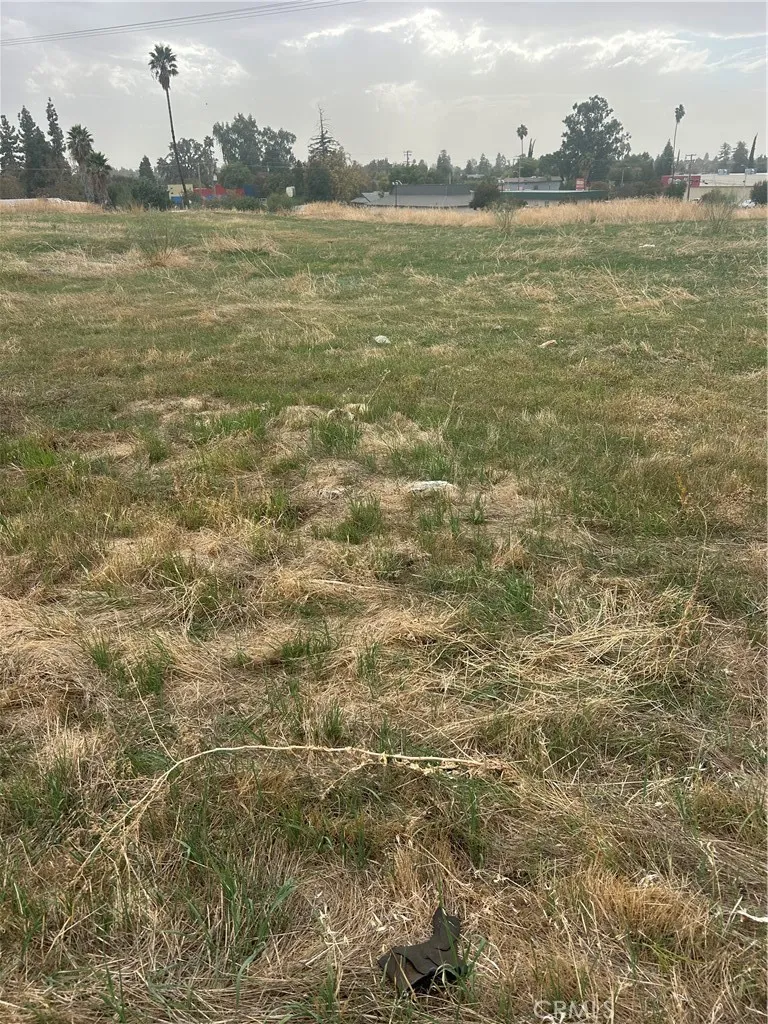 0 North Main Street Porterville, CA 93257 - Photo 5 of 10 a view of an ocean from a balcony
