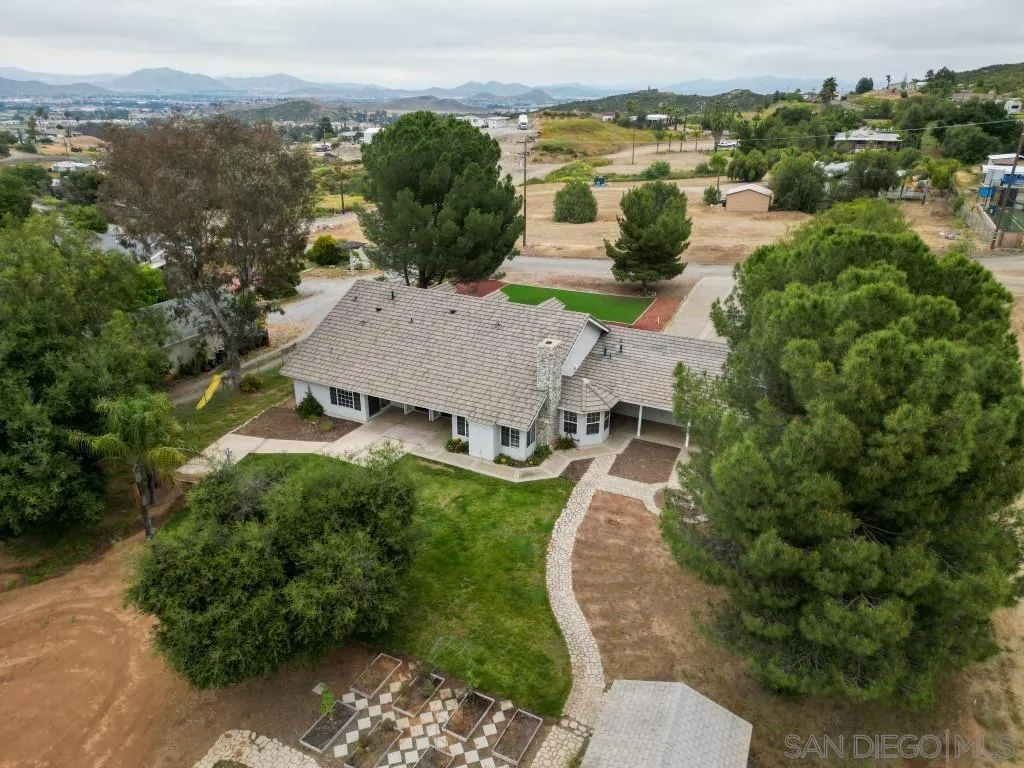 33375 Wright Road Menifee, CA 92584 - Photo 54 of 61 an aerial view of a house with a garden