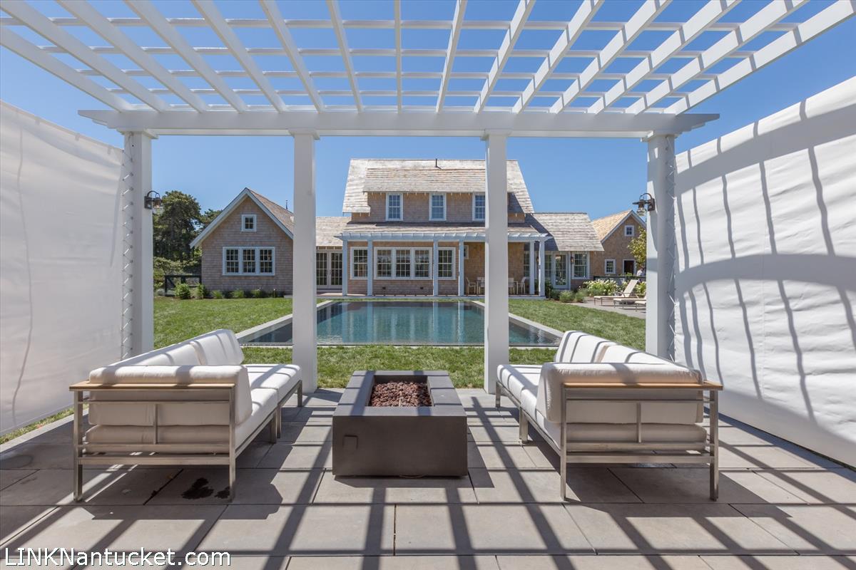 106 A Surfside Road, Unit EAST Nantucket, MA 02554 - Photo 31 of 32