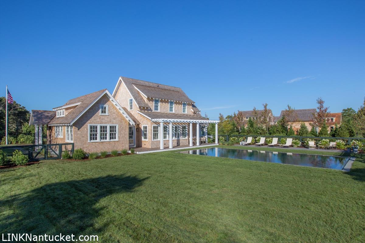106 A Surfside Road, Unit EAST Nantucket, MA 02554 - Photo 5 of 32