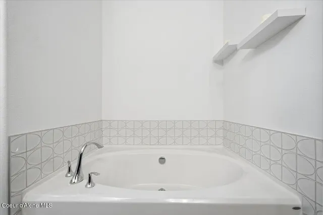 $639,900 | 1074 East Allenby Court, Post Falls, ID 83854