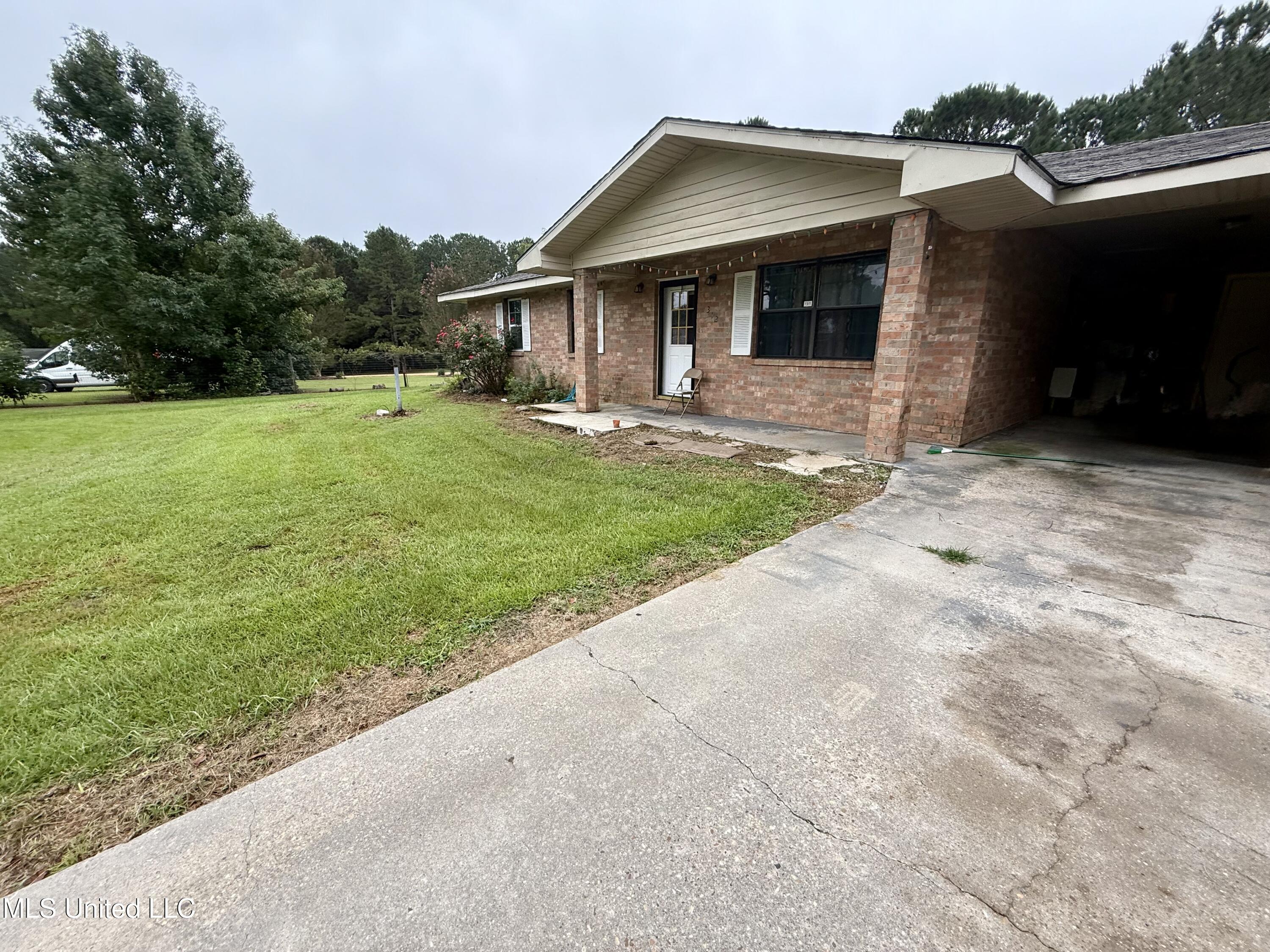 312 Oak Grove Road Tylertown, MS 39667 - Photo 13 of 16 IMG_1530